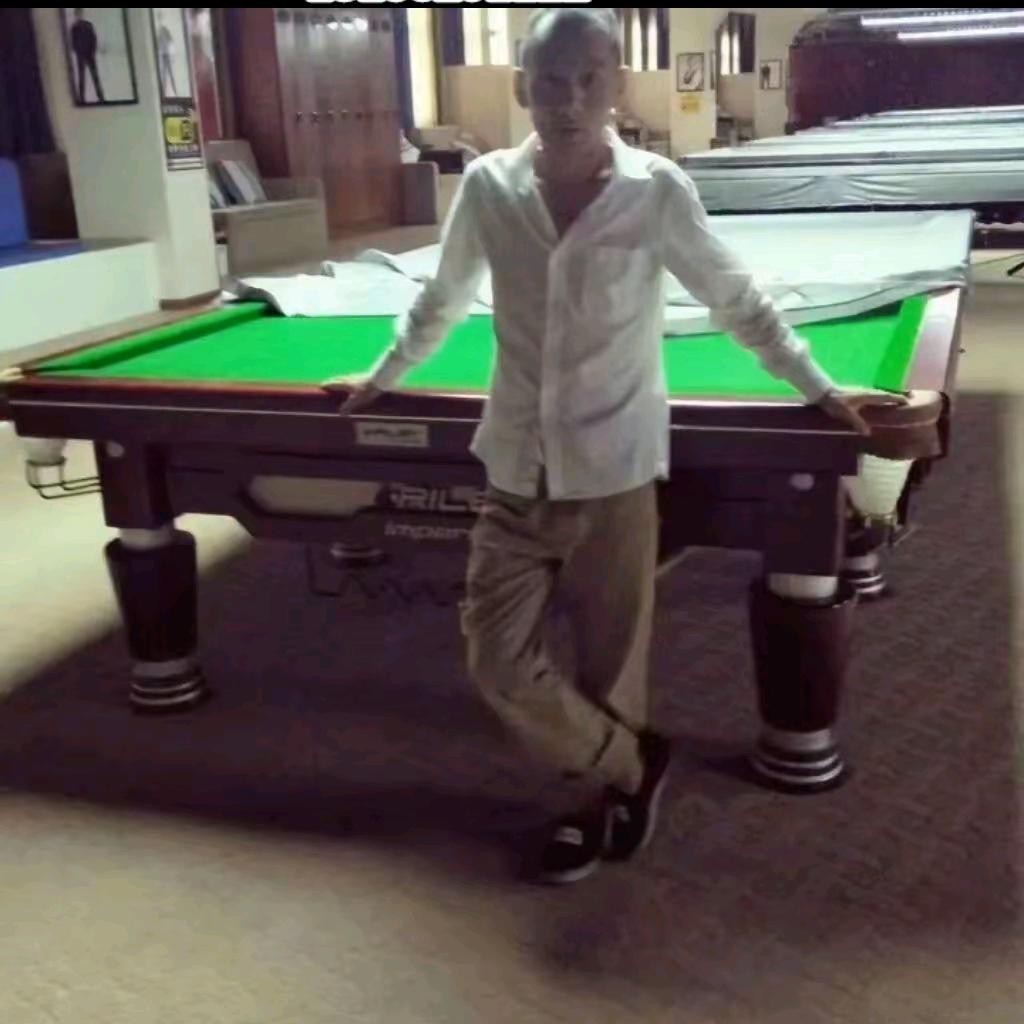 兴义老王台球俱乐部器材店