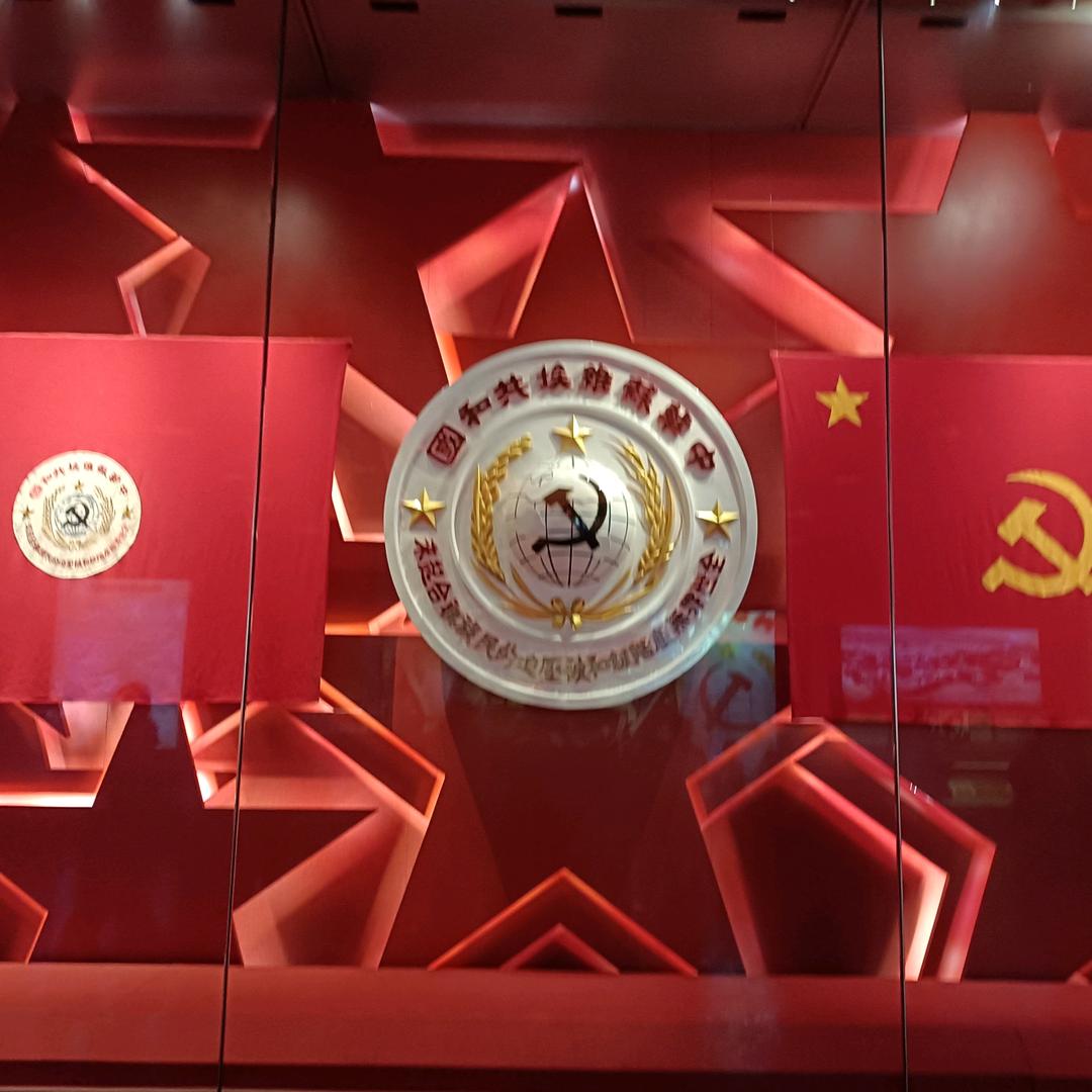 祖明歌👻👻👻￥￥￥