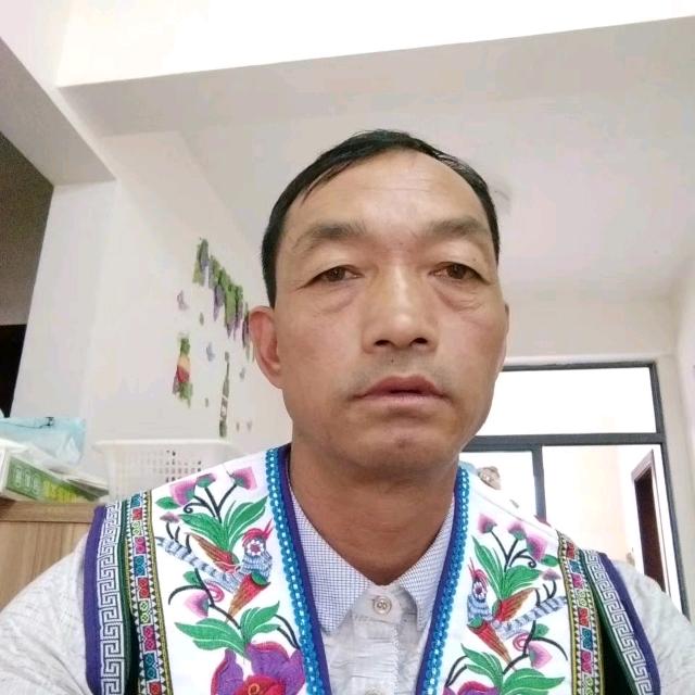 江小龙