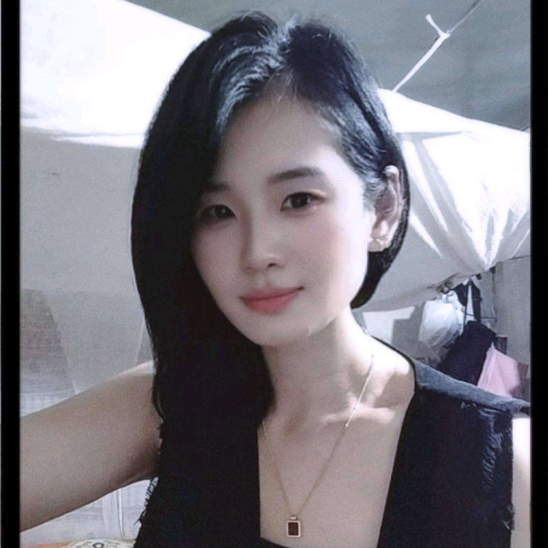 㜂孞