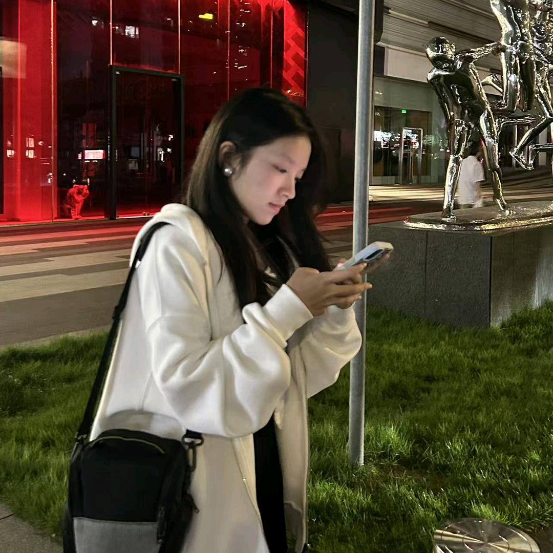 颖儿(๑Ő௰Ő๑)