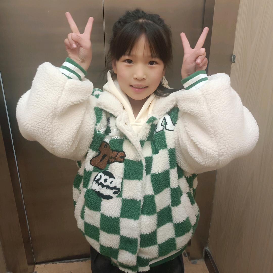 园园美发微笑面对生活