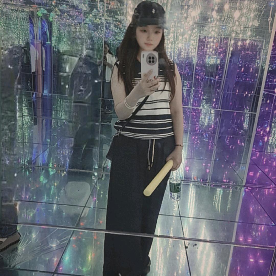 💫ℳღ᭄⁵²⁰张♡丫头♥♡