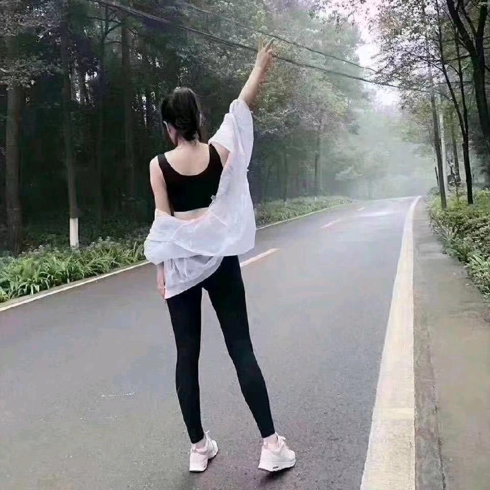 🍀    幸运儿   。
