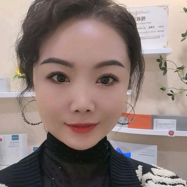乌市德仁堂于姐