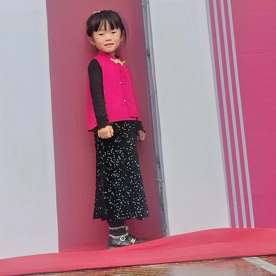 㞮孞(chuxin)