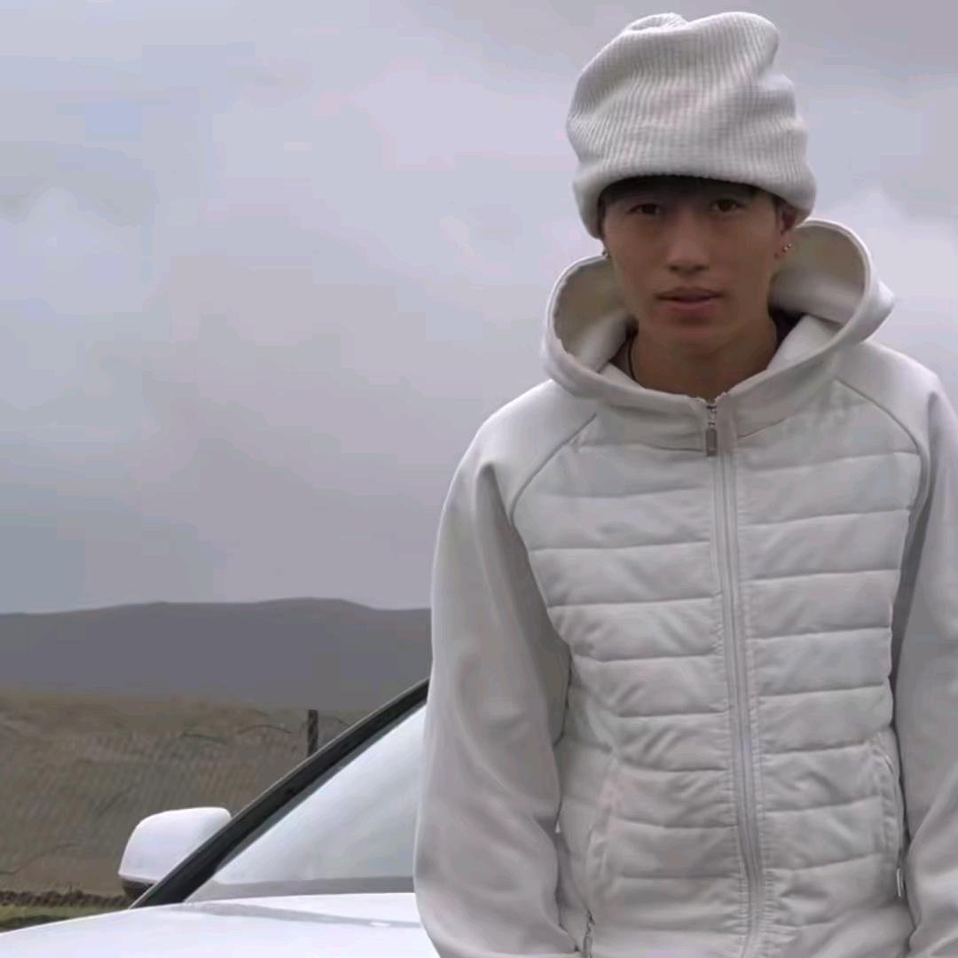 @སྤེནསྦ་🦩
