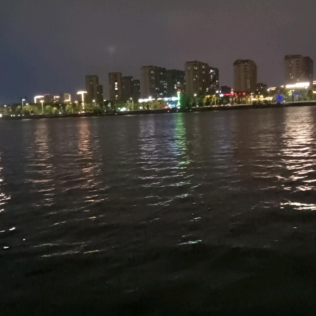 春雨过后梦已醒