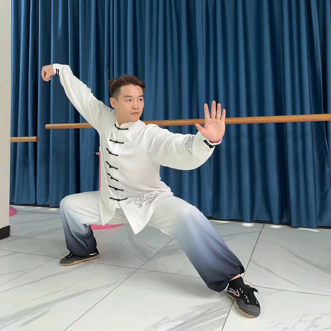 郑波武术培训班