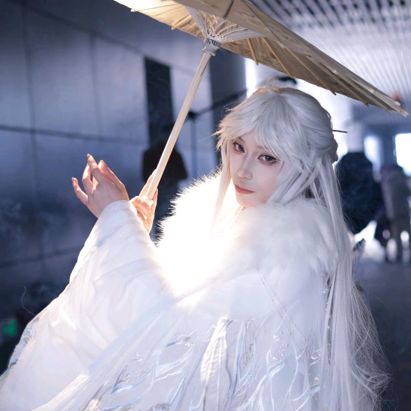 君尘柒（正片求推荐╥_╥）