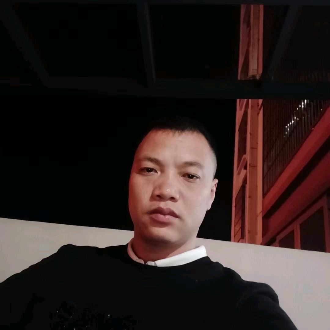 李雄斌