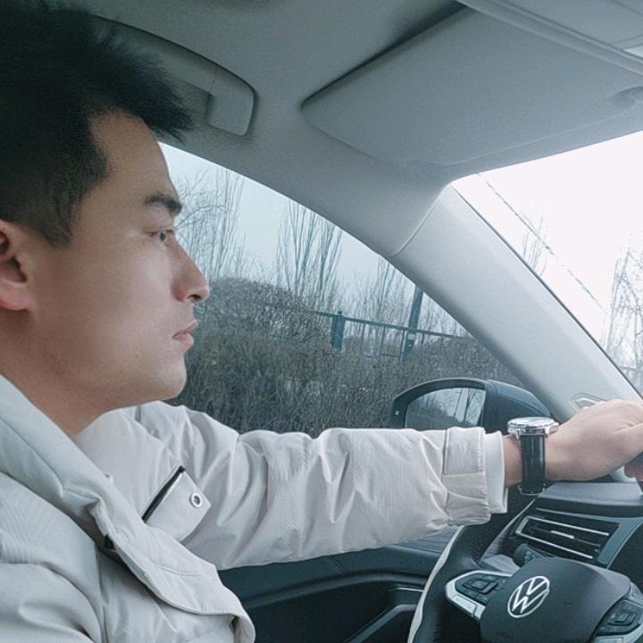 太原艳斌贴砖