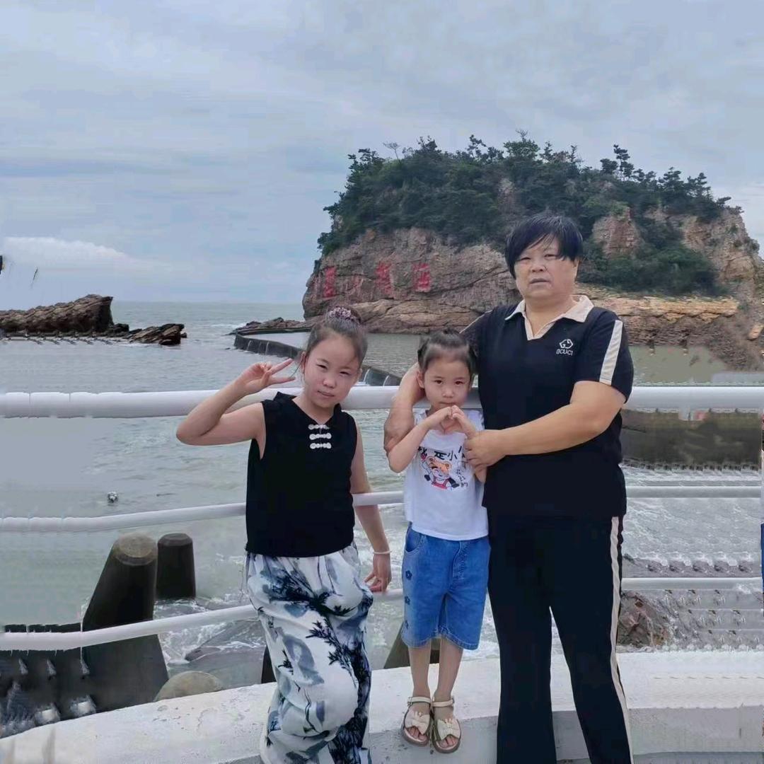 努力飞翔