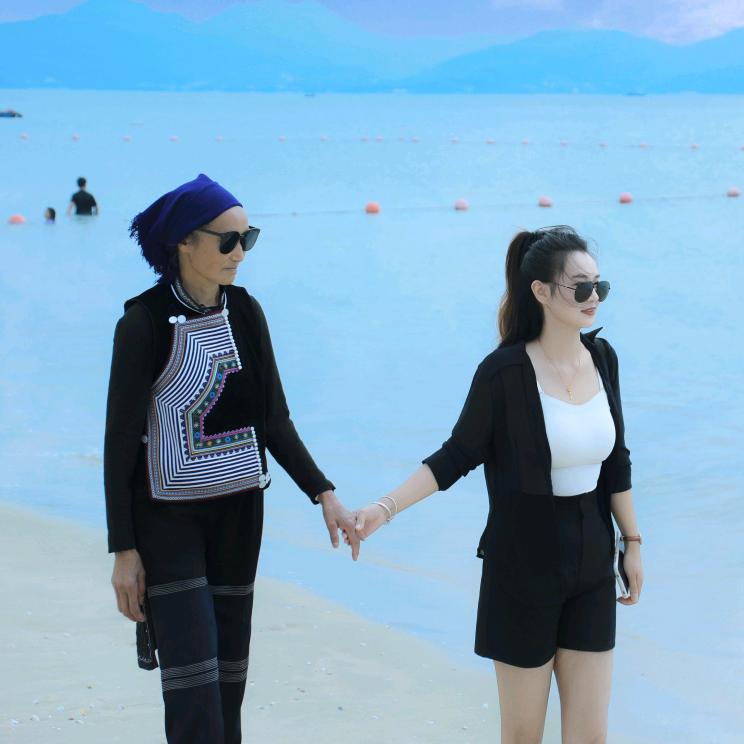 ᥫᩣ໌✨ L小任ᨶ႒ᩚ性ᵥ̶ₑ̶ᩚ