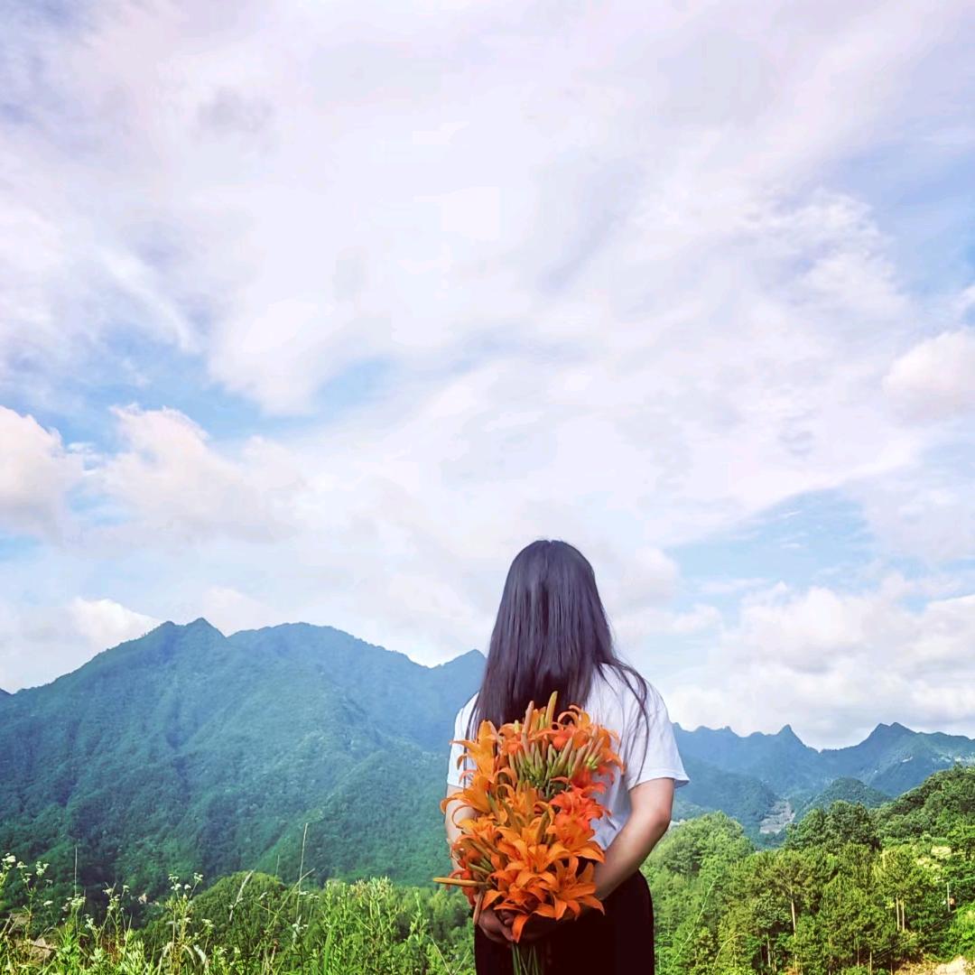 雪中红梅🐰冷一枝