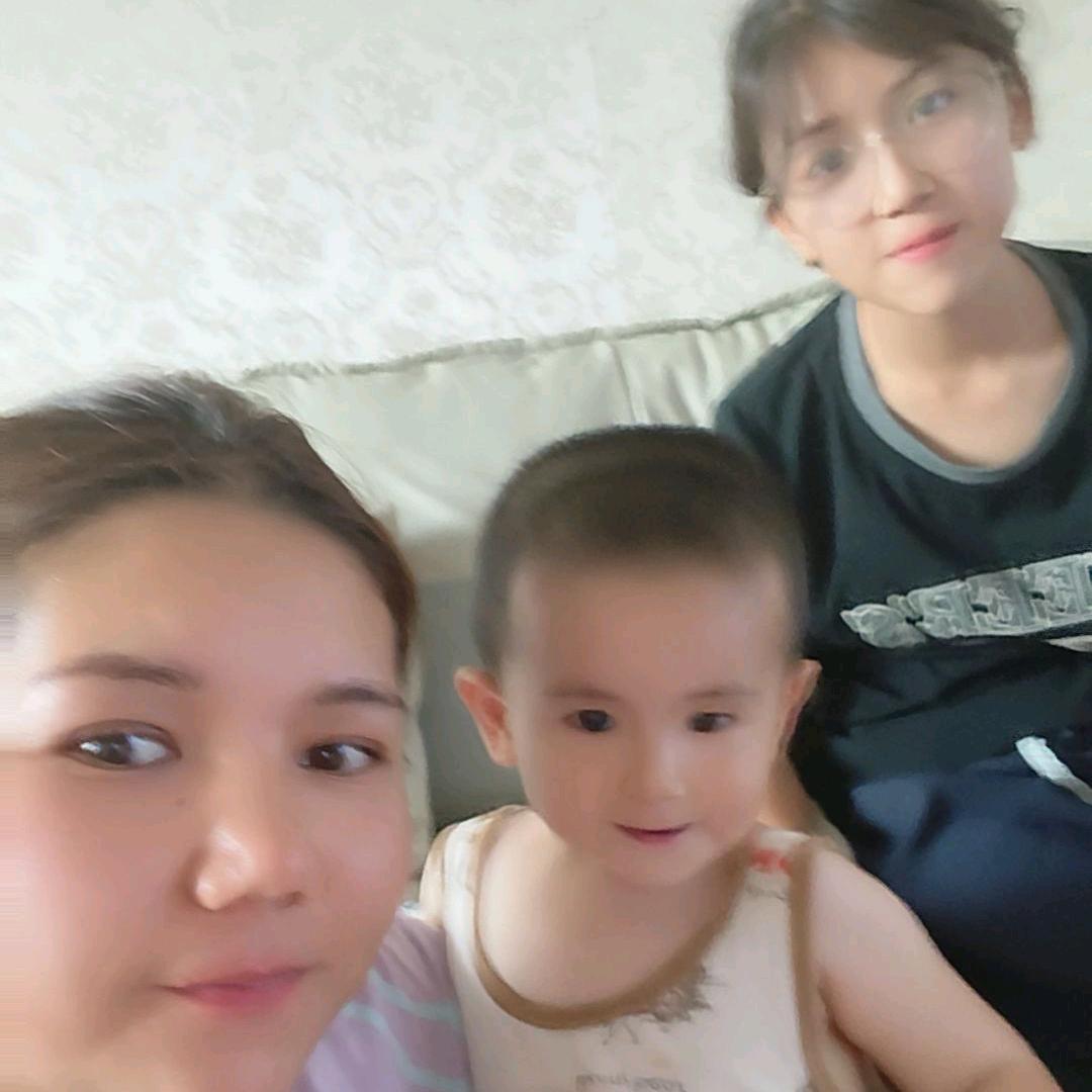 夏禾冉妈咪