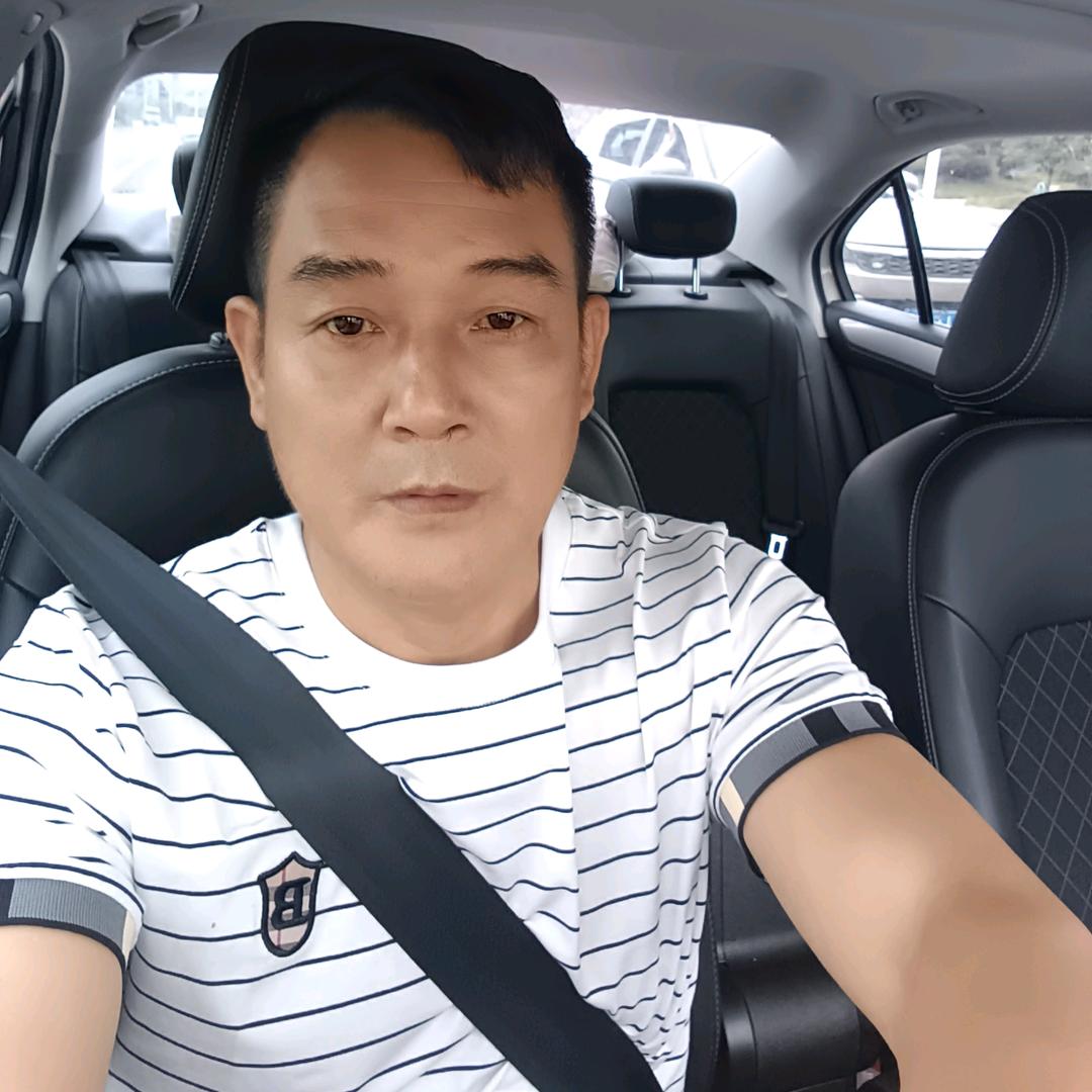 巴黎之星！人见人爱！