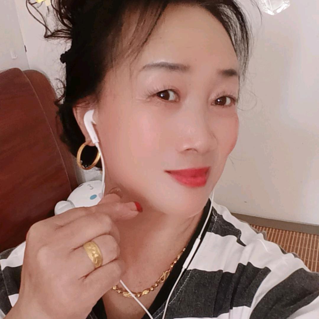 亲爱的友友们新年好我是姐大
