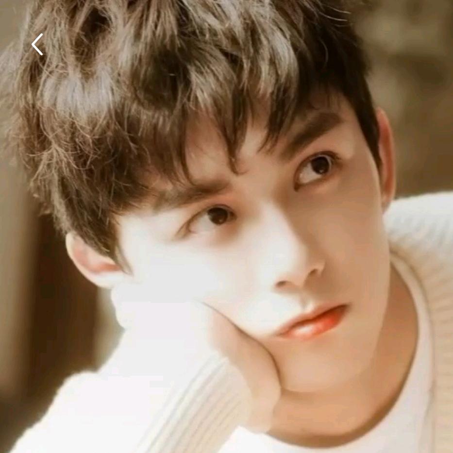 葡萄树下葡萄皮