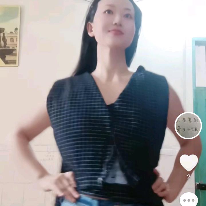 我三观超级正 哈哈哈哈