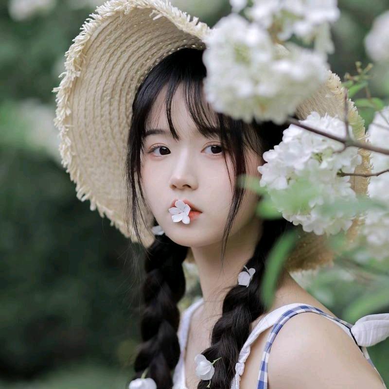 小芙^_^