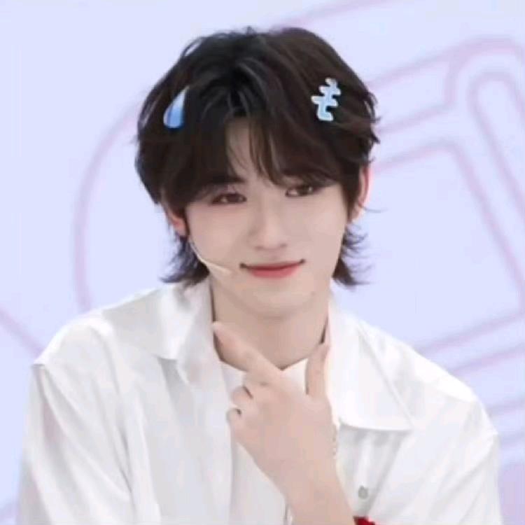 芽炫儿💭