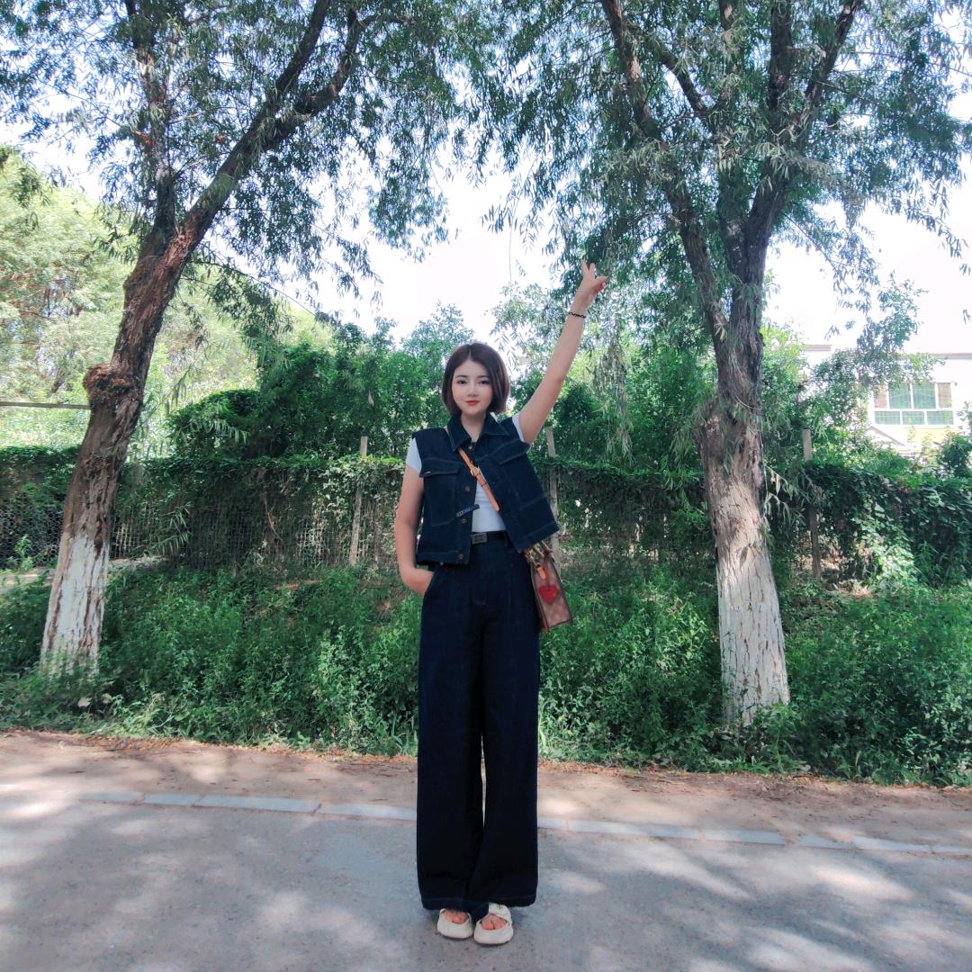 菲娜🧝‍♀️