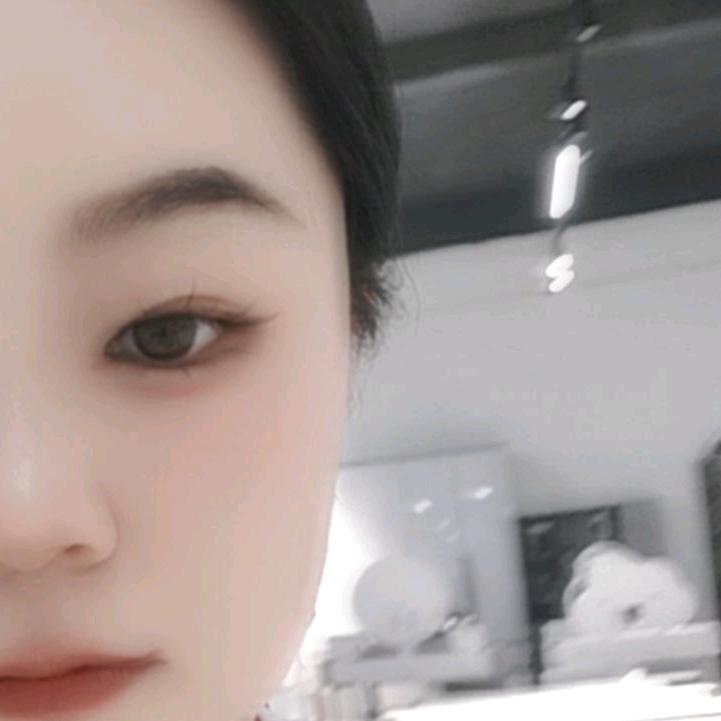 宁宁^O^