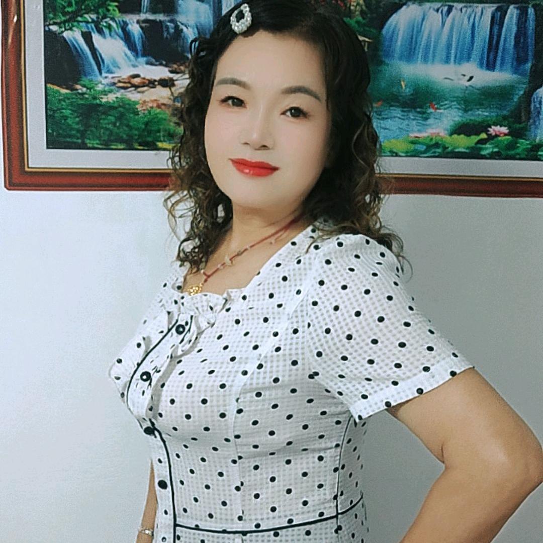 王鑫鑫（凭自己的本事给老公换了个媳妇儿