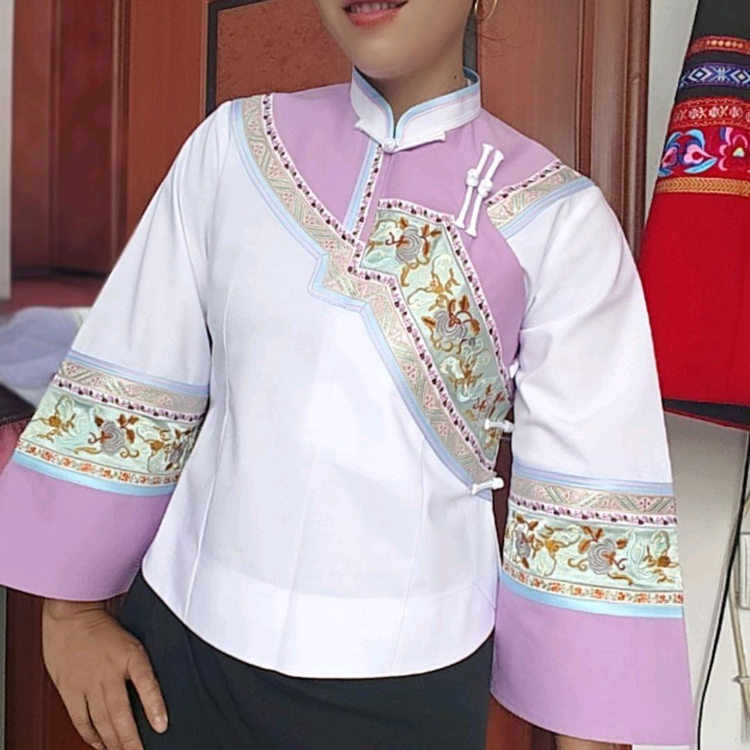 蒙蒙民族服装加工店