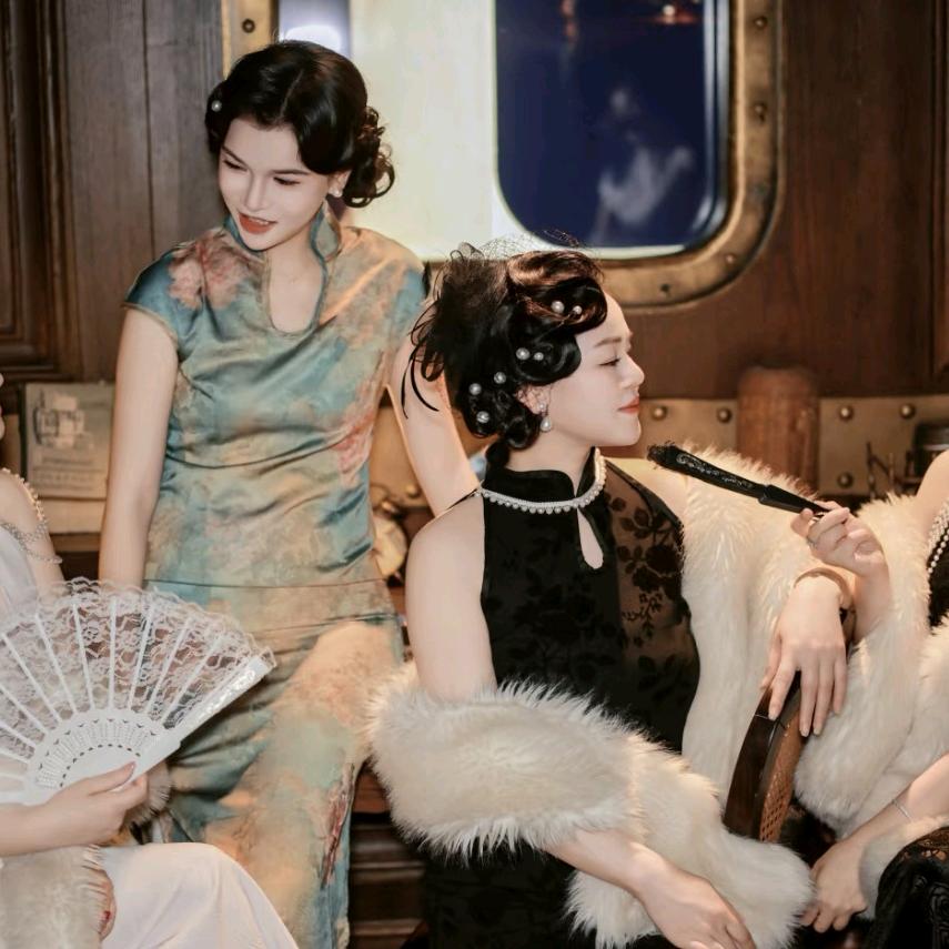 伊人国风妆造馆(知音号中心店)