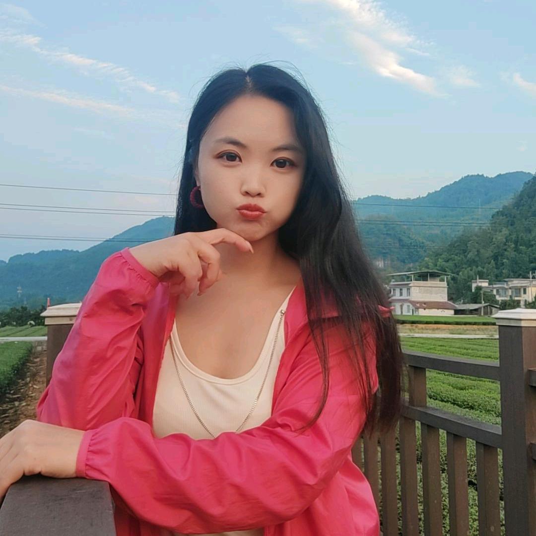 甜甜小姐姐