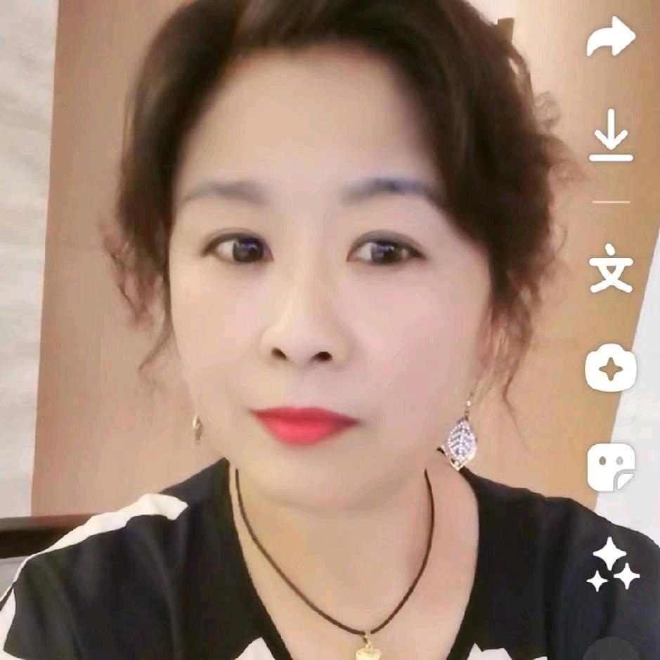 彩云橱窗