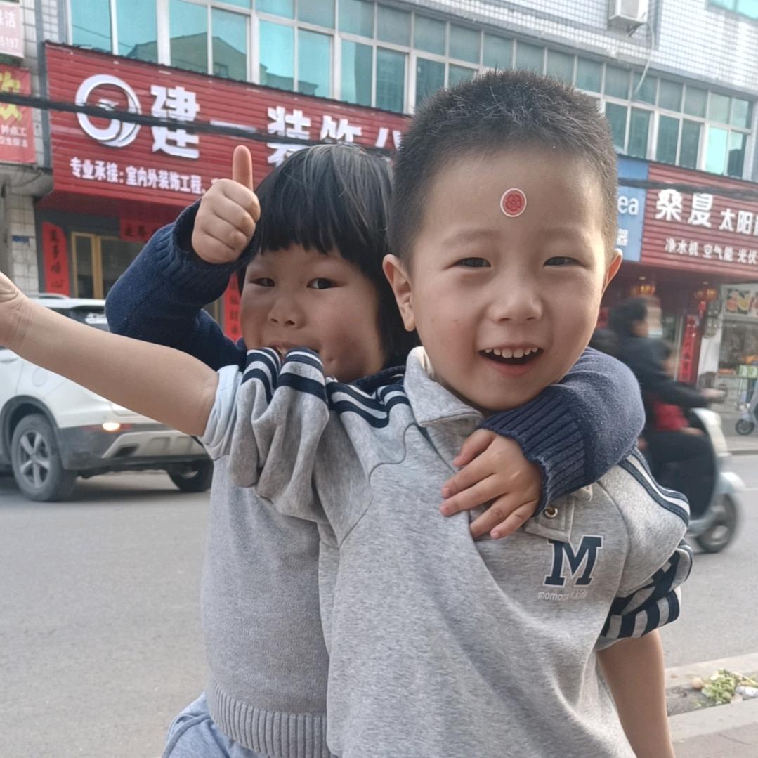 艺星造型官方抖音运营账号