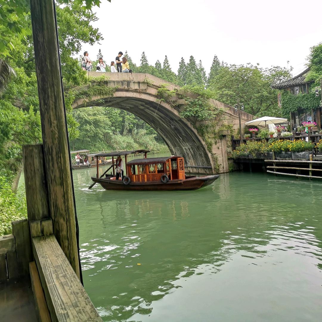一路飞跃