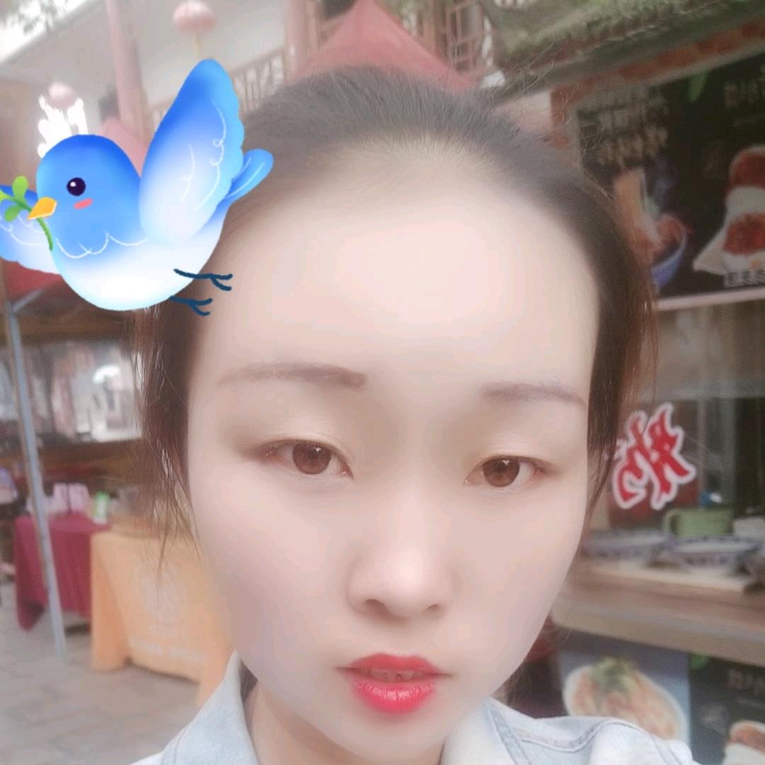 用户霞霞
