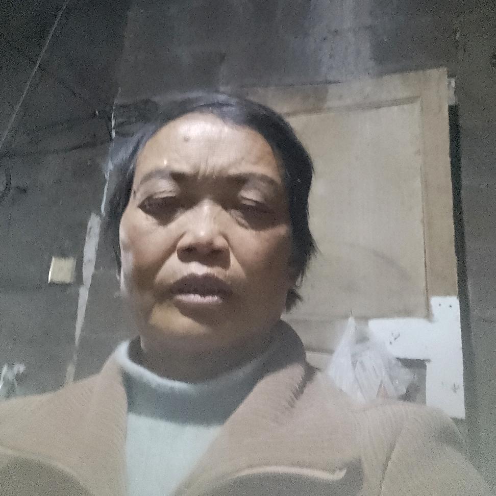 吴群