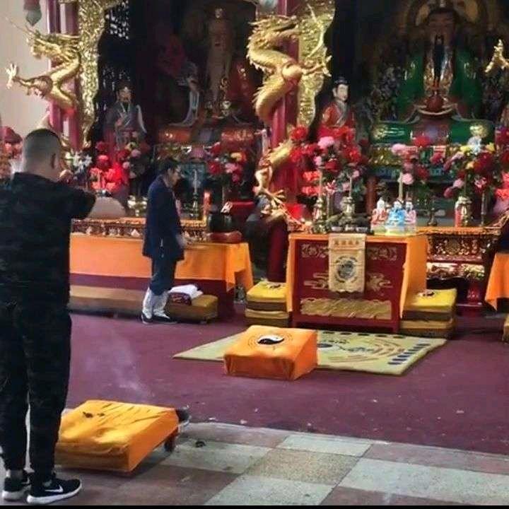 姚信诚（九顶铁刹山）