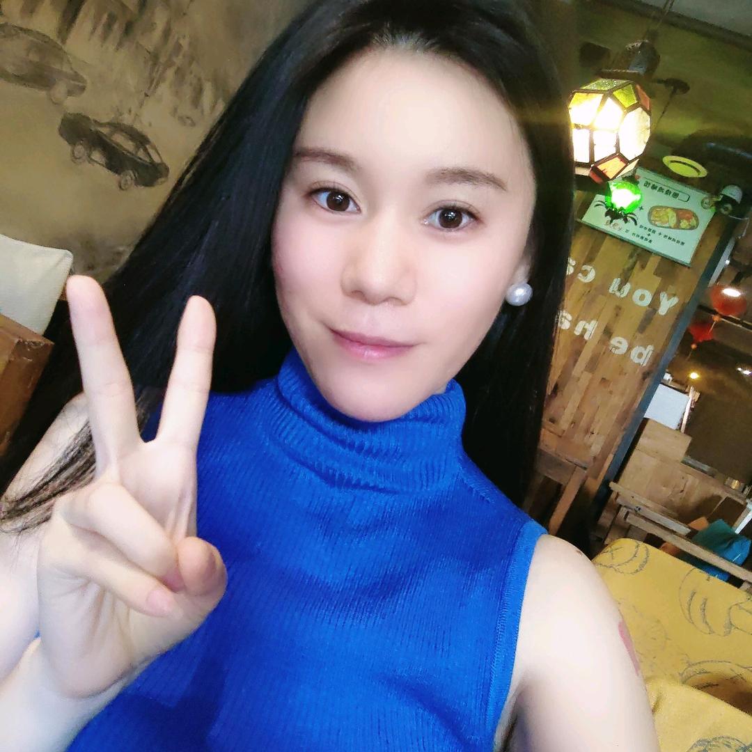 佛系🐒╰つ金小姐🐒