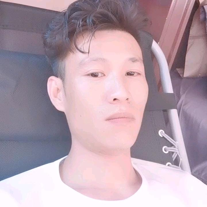 云慕舟
