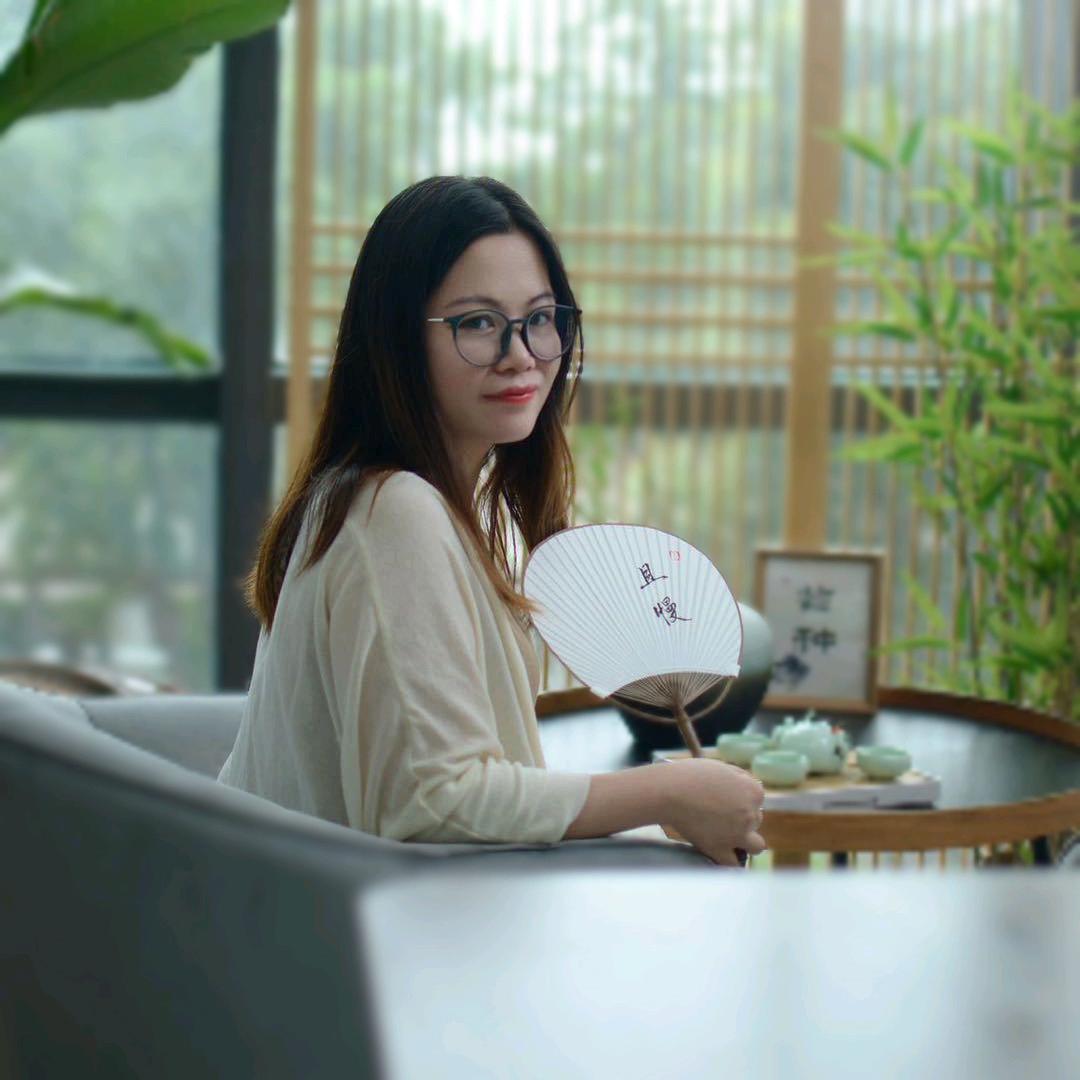 过隙的蜗牛