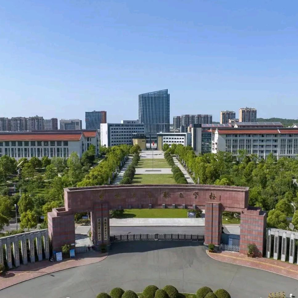 西安职业技术学校老师