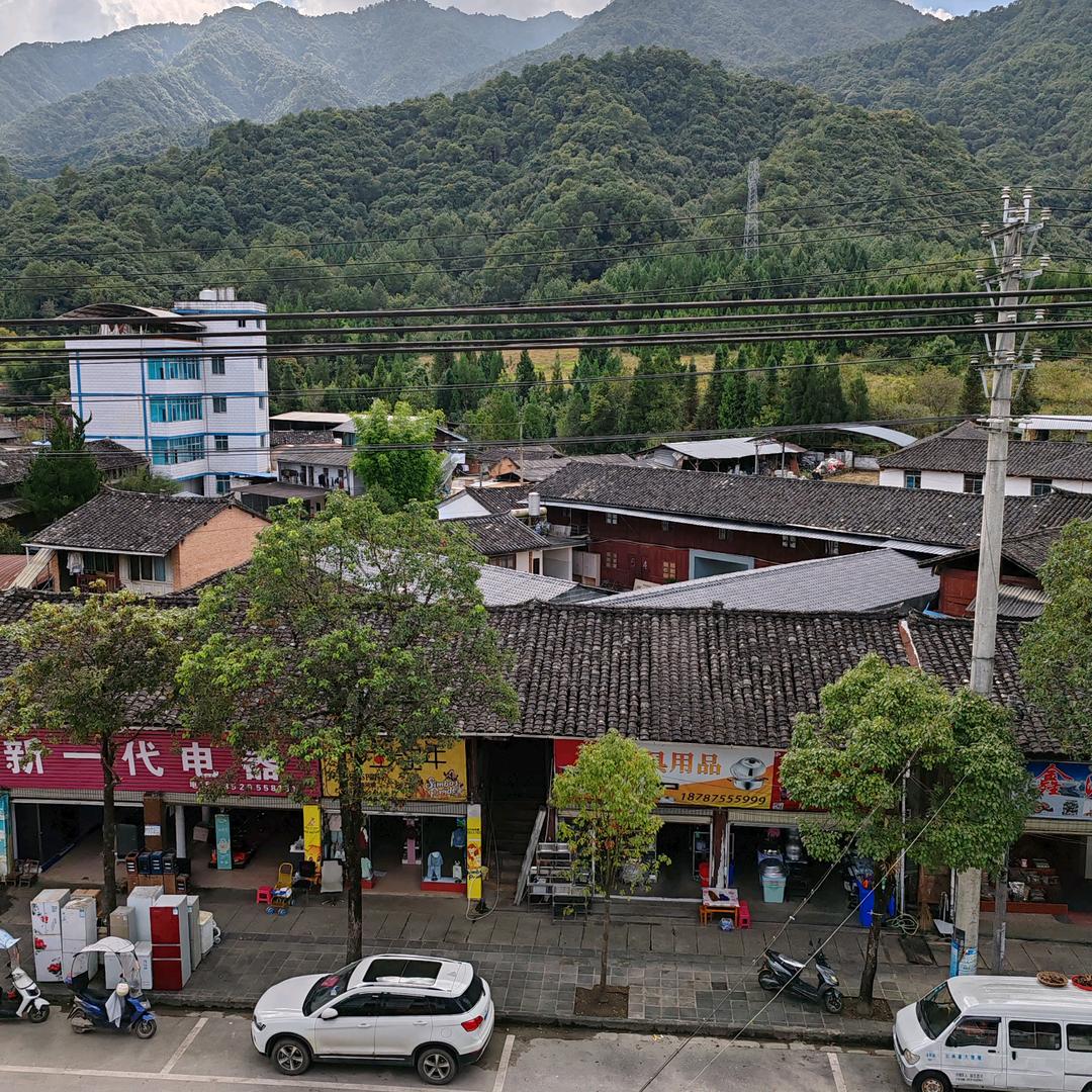 真爱有情，爱玩爱唱山歌。