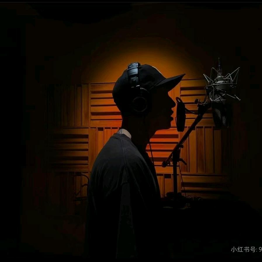 半秋🎙FM⁹¹⁸