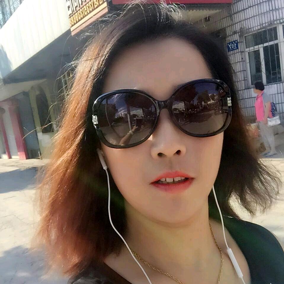 皎皎