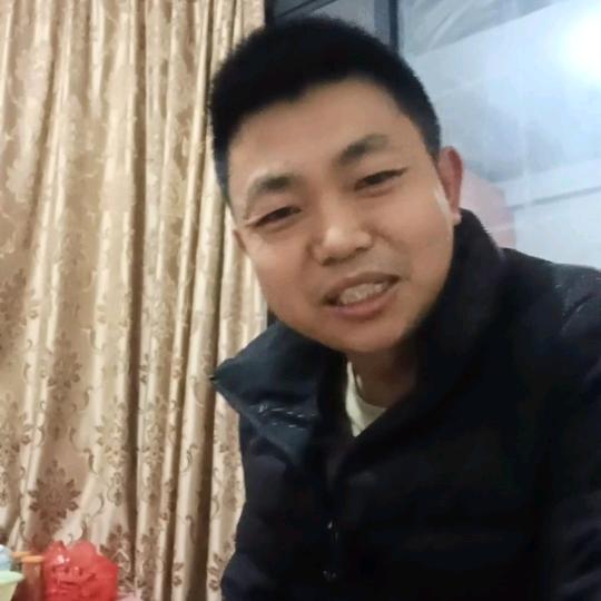阿贵，