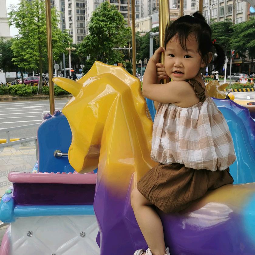 瑶瑶妈妈卖童装