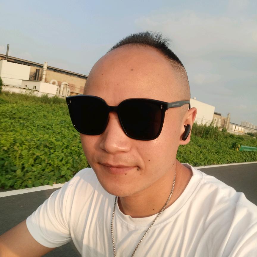 Mr丶殇