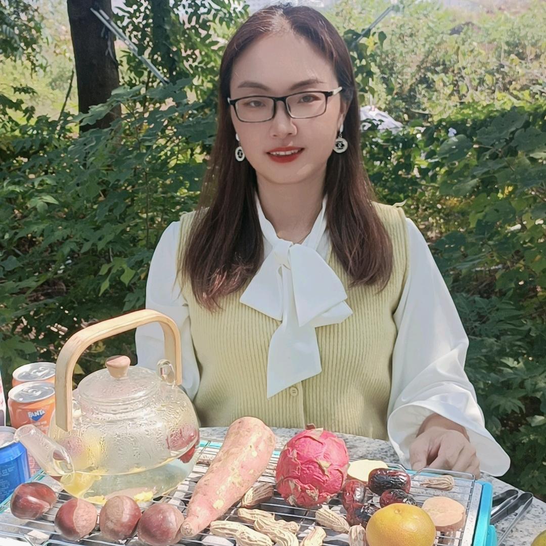 黄玲廿廿嫂