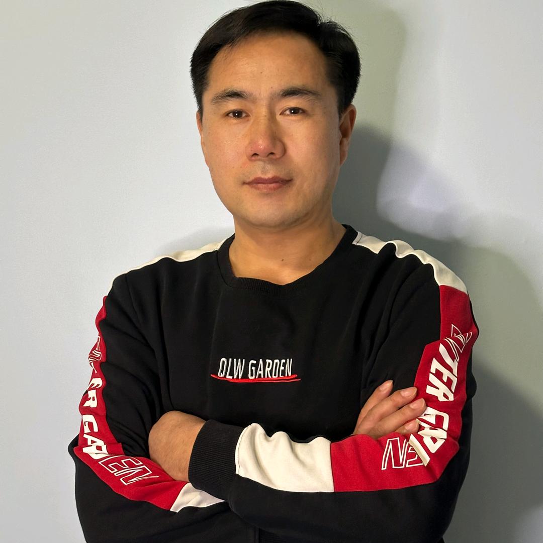 军龙甄选